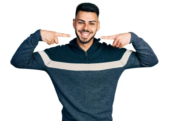 Young Hispanic Man Beard Wearing Casual Winter Sweater Smiling Cheerful — Foto Stock