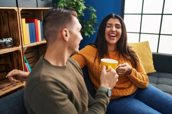 Man Woman Couple Drinking Coffee Sitting Sofa Home — Stock Photo, Image