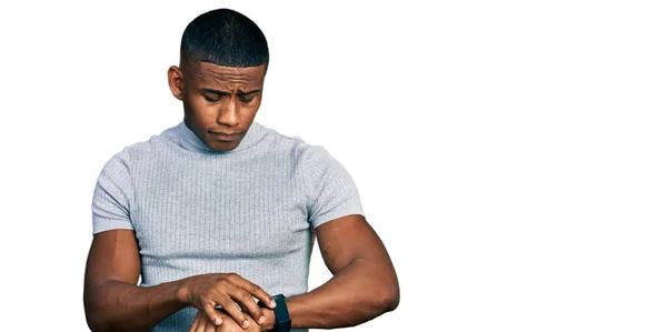 Young Black Man Wearing Casual Shirt Checking Time Wrist Watch — Stock Photo, Image