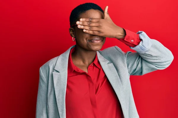 Jovem Afro Americana Vestindo Jaqueta Negócios Óculos Sorrindo Rindo Com — Fotografia de Stock