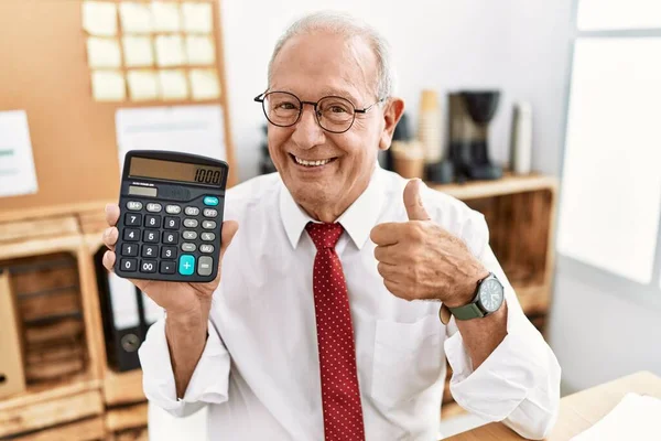 Senior Man Showing Calculator Device Office Smiling Happy Positive Thumb — Stock Photo, Image
