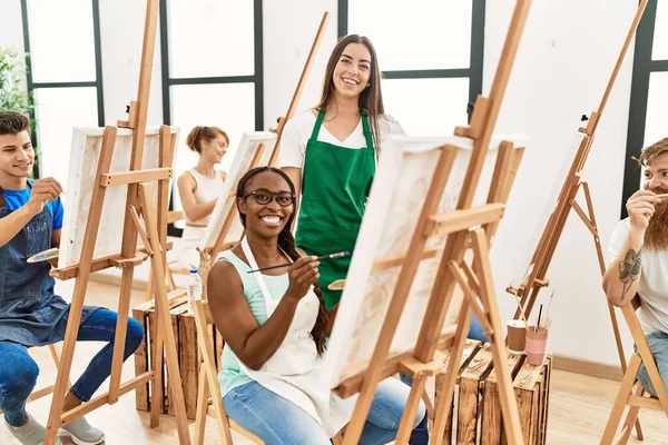 Grupo Personas Sonriendo Feliz Dibujo Estudio Arte —  Fotos de Stock