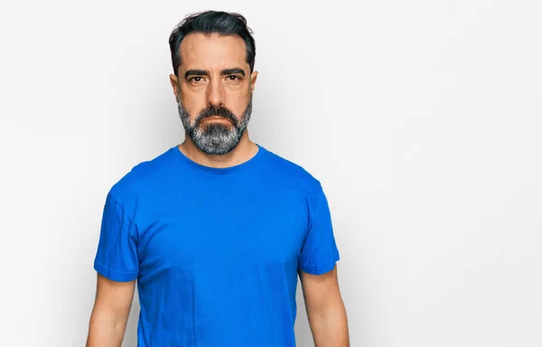 Homem Meia Idade Com Barba Vestindo Camisa Azul Casual Deprimido — Fotografia de Stock