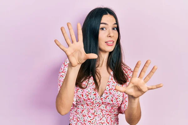 Young Brunette Woman Wearing Summer Dress Afraid Terrified Fear Expression — Stock Photo, Image