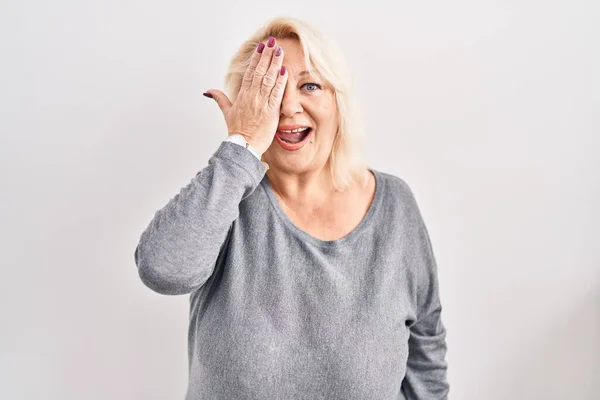 Middle Age Caucasian Woman Standing White Background Covering One Eye — Stockfoto