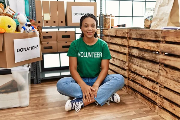 Young African American Woman Wearing Volunteer Shirt Donations Stand Happy — Stock Photo, Image