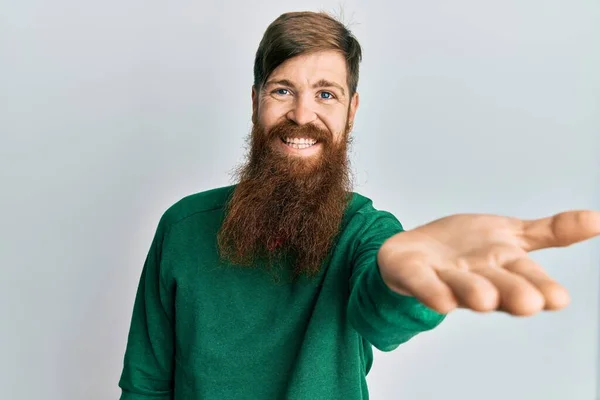 Redhead Man Long Beard Wearing Casual Clothes Smiling Friendly Offering — Stok fotoğraf