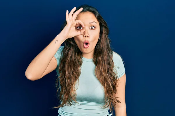 Young Hispanic Girl Wearing Casual Clothes Doing Gesture Shocked Surprised — Stock Photo, Image