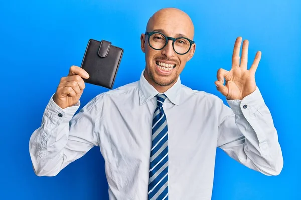 Bald Man Beard Holding Leather Wallet Doing Sign Fingers Smiling — Stock Photo, Image