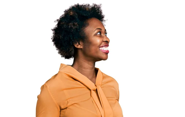 African American Woman Afro Hair Wearing Elegant Shirt Looking Away — Stock Fotó