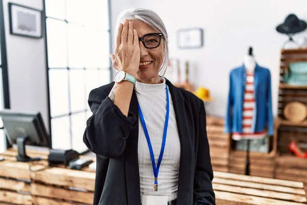 Middle Age Grey Haired Woman Working Manager Retail Boutique Covering — ストック写真