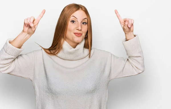 Young Irish Woman Wearing Casual Winter Sweater Smiling Amazed Surprised — Stockfoto