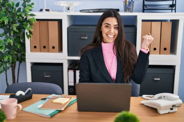 Young Brunette Woman Working Office Screaming Proud Celebrating Victory Success — Stock Fotó
