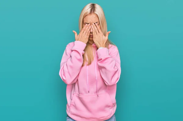 Young Blonde Woman Wearing Casual Sweatshirt Rubbing Eyes Fatigue Headache — Stok fotoğraf