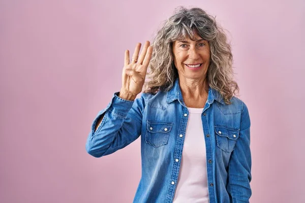 Middle Age Woman Standing Pink Background Showing Pointing Fingers Number — Stock Photo, Image