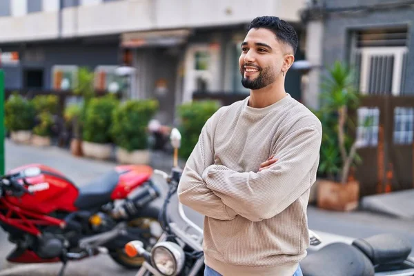 Young Arab Man Smiling Confident Standing Arms Crossed Gesture Street — 스톡 사진