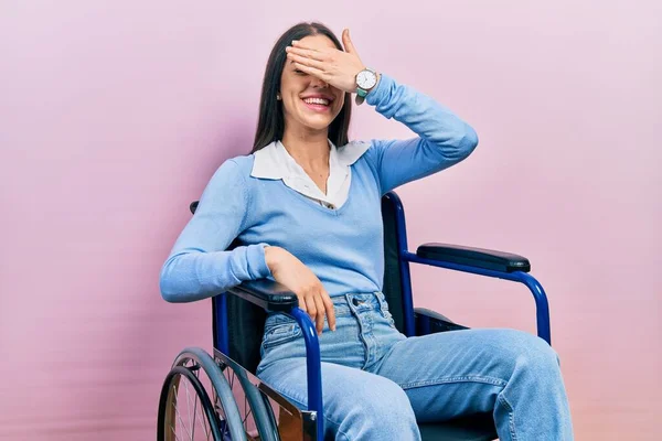 Beautiful Woman Blue Eyes Sitting Wheelchair Smiling Laughing Hand Face — Stock Photo, Image
