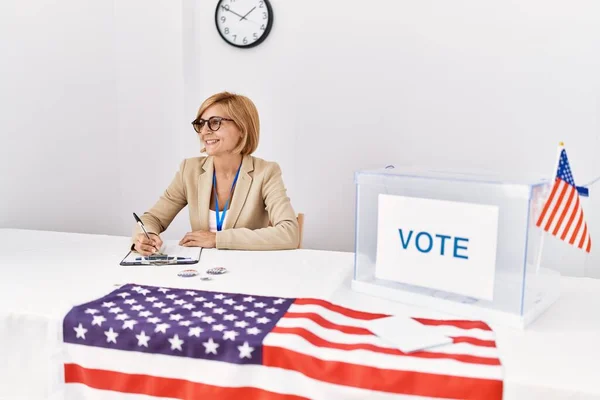 Middle Age Blonde Woman Smiling Confident Writing Clipboard Electoral College — Stock Photo, Image