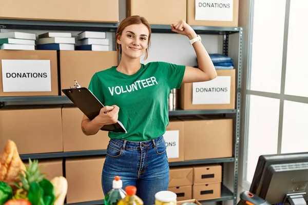 Young Brunette Woman Wearing Volunteer Shirt Donations Stand Strong Person — 스톡 사진