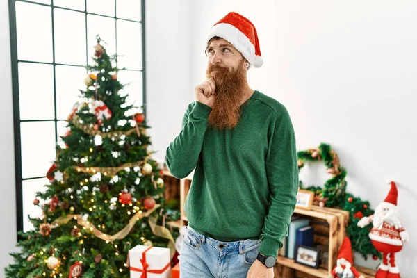 Redhead Man Long Beard Wearing Christmas Hat Christmas Tree Hand — Photo