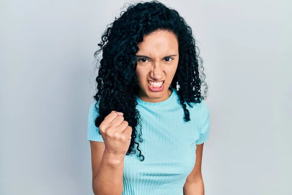 Young Hispanic Woman Curly Hair Wearing Casual Blue Shirt Angry — Foto de Stock