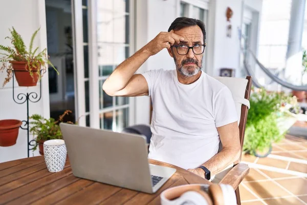 Middle Age Man Using Computer Laptop Home Pointing Unhappy Pimple — Stock Photo, Image