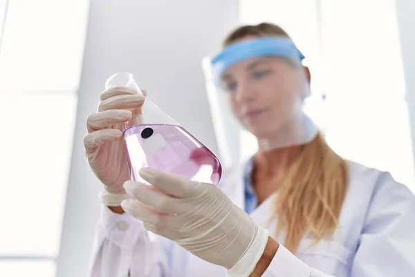 Young Blonde Woman Wearing Scientist Uniform Holding Test Tube Laboratory — Stockfoto