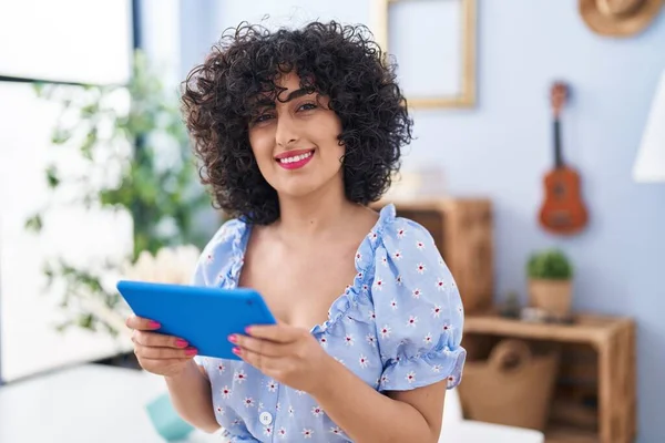 Young Middle East Woman Smiling Confident Using Touchpad Home — 图库照片
