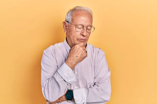 Senior Man Grey Hair Wearing Elegant Shirt Glasses Thinking Looking — Fotografia de Stock