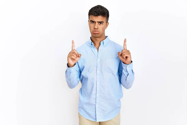 Young Hispanic Man Wearing Business Shirt Standing Isolated Background Pointing — Foto Stock