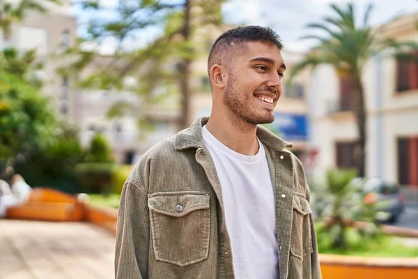 Young Hispanic Man Smiling Confident Standing Park — Stock Photo, Image