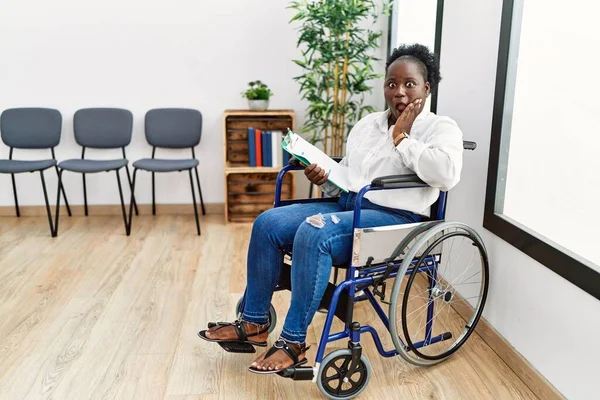 Young Black Woman Sitting Wheelchair Waiting Room Afraid Shocked Surprise — Stockfoto