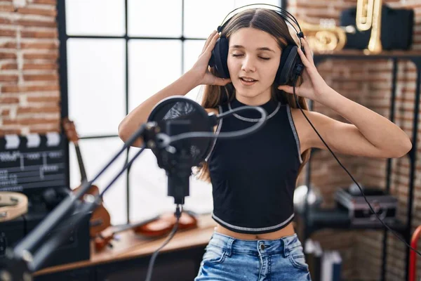 Adorable Girl Artist Singing Song Music Studio — Stockfoto