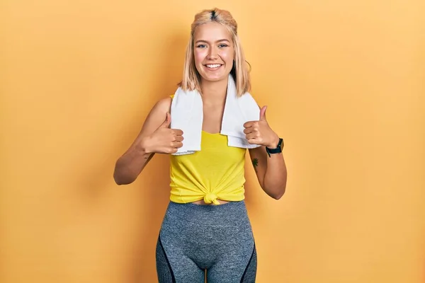 Beautiful Blonde Sports Woman Wearing Workout Outfit Success Sign Doing — Stockfoto