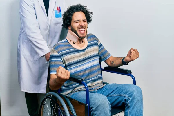 Handsome Hispanic Man Sitting Wheelchair Wearing Neck Collar Very Happy — Stock Photo, Image