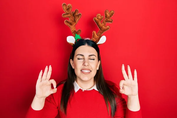 Young Hispanic Woman Wearing Cute Christmas Reindeer Horns Relax Smiling — Photo