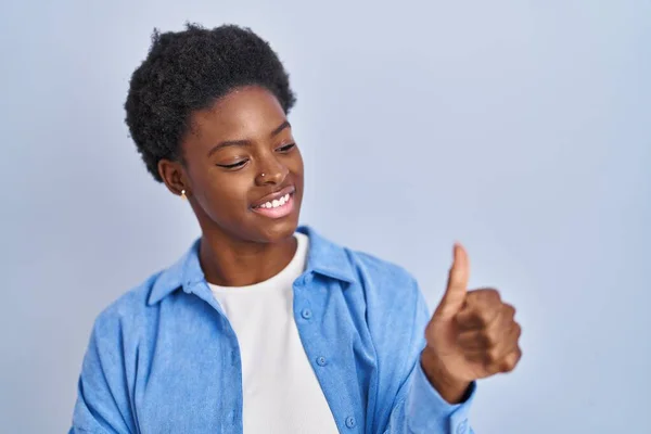 African American Woman Standing Blue Background Looking Proud Smiling Doing — Fotografia de Stock