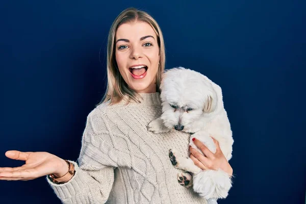 Beautiful Caucasian Woman Hugging Cute Dog Celebrating Achievement Happy Smile — Stock Photo, Image