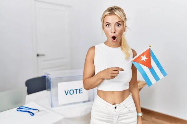 Young Caucasian Woman Political Campaign Election Holding Cuba Flag Scared — Fotografia de Stock