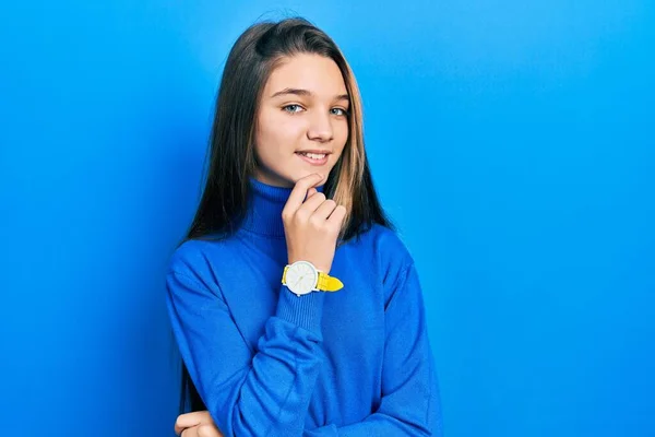 Young Brunette Girl Wearing Turtleneck Sweater Looking Confident Camera Smiling —  Fotos de Stock