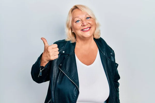 Middle Age Blonde Woman Wearing Leather Jacket Smiling Happy Face — Stock Photo, Image