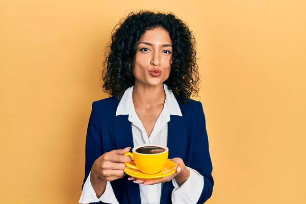 Young Latin Girl Wearing Business Style Drinking Cup Coffee Looking — Stok fotoğraf