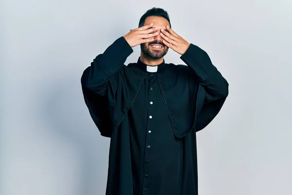 Handsome Hispanic Man Beard Wearing Catholic Priest Robe Covering Eyes — Foto de Stock