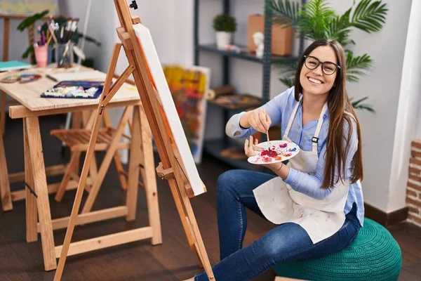 Young Woman Artist Smiling Confident Drawing Art Studio — стоковое фото