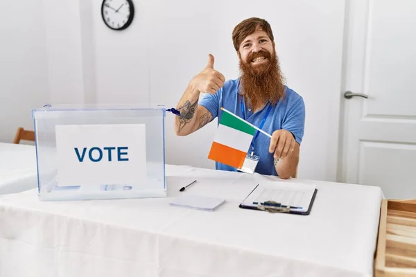Caucasian Man Long Beard Political Campaign Election Holding Ireland Flag — Fotografia de Stock