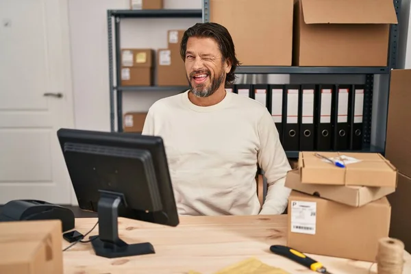 Handsome Middle Age Man Working Small Business Ecommerce Winking Looking — Fotografia de Stock