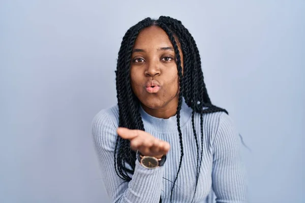 African American Woman Standing Blue Background Looking Camera Blowing Kiss — Stockfoto