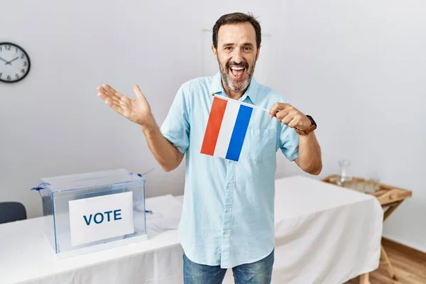 Middle Age Man Beard Political Campaign Election Holding Nederlands Flag — стоковое фото