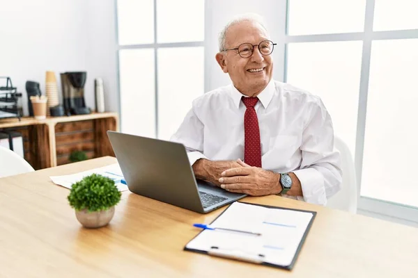 Senior Man Working Office Using Computer Laptop Looking Away Side — ストック写真