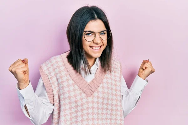 Young Brunette Woman Wearing Elegant Sweater Glasses Screaming Proud Celebrating — Stok fotoğraf